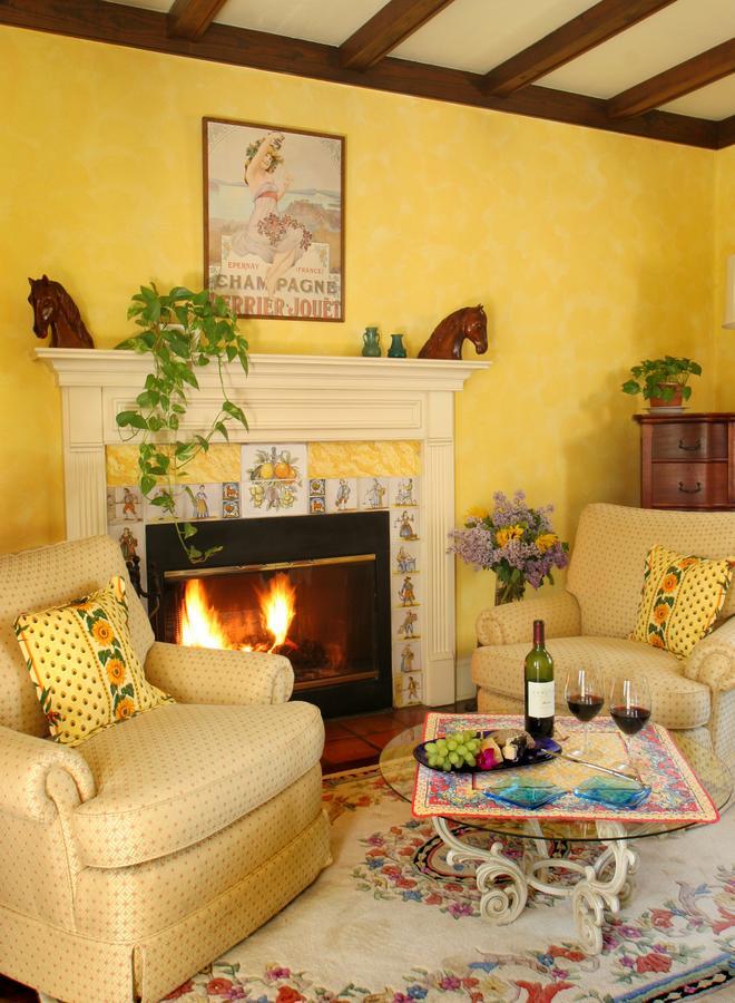 L'Auberge Provencale Inn & Restaurant Boyce Bagian luar foto