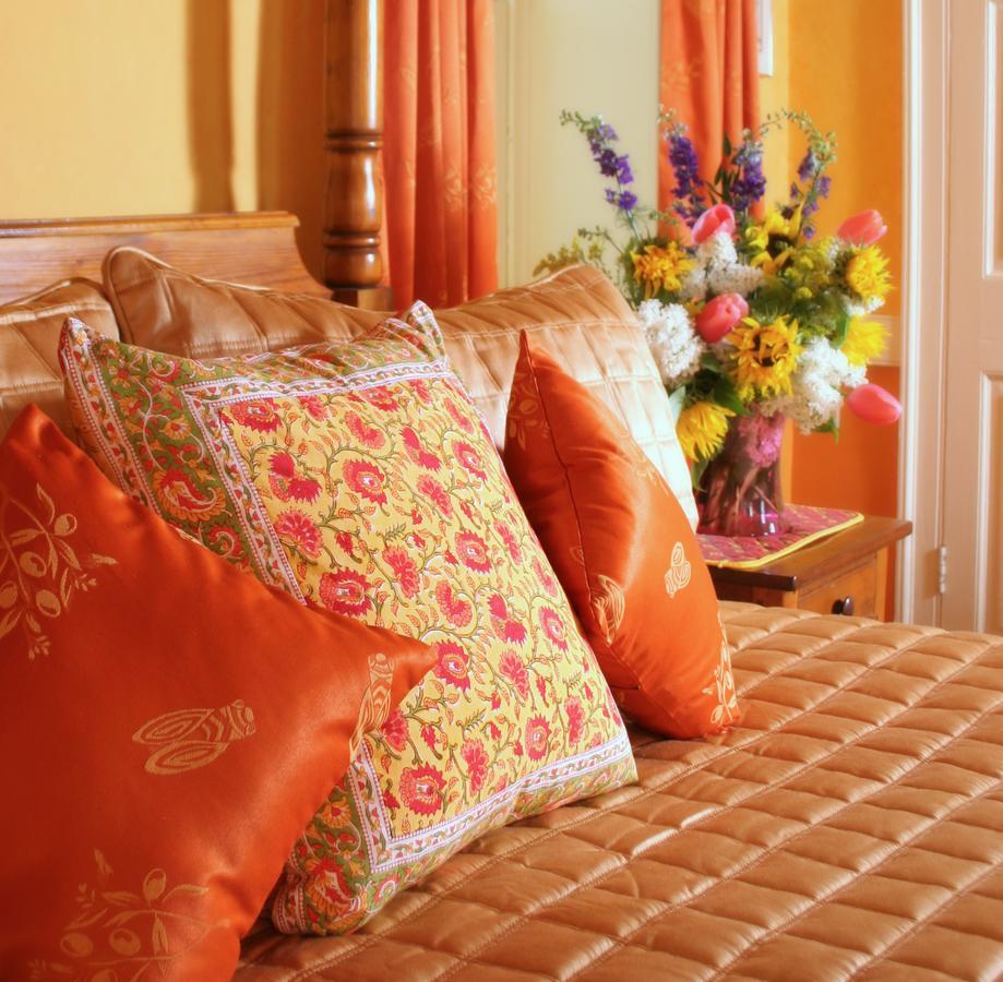 L'Auberge Provencale Inn & Restaurant Boyce Bagian luar foto